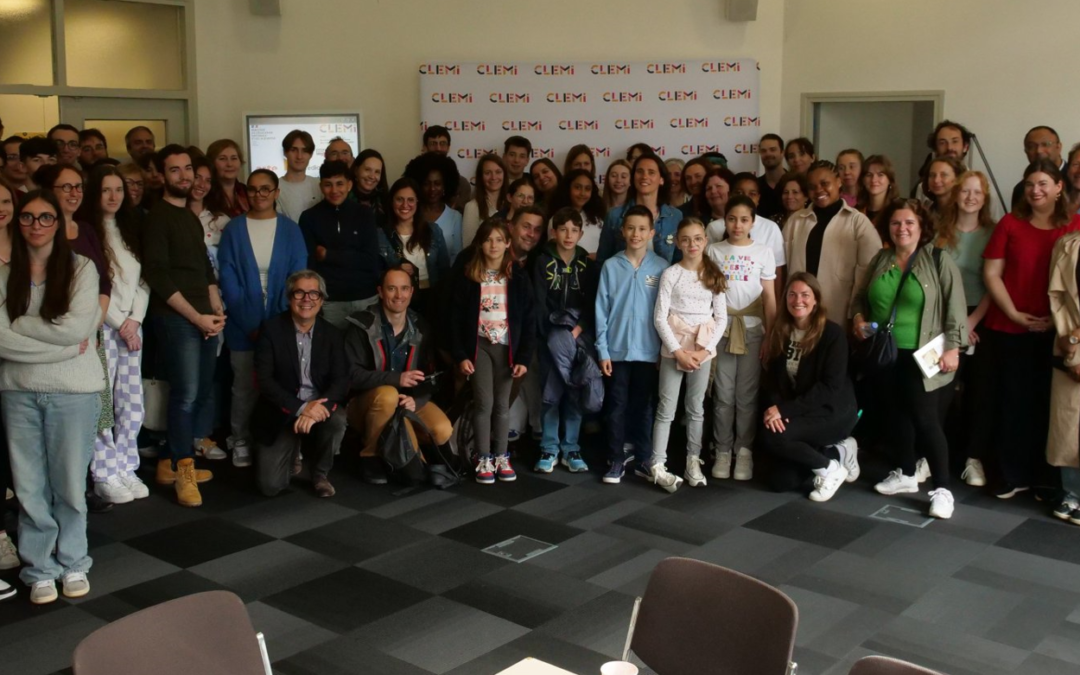 Radio STA à Paris : des élèves au jury du concours Mediatiks 2024